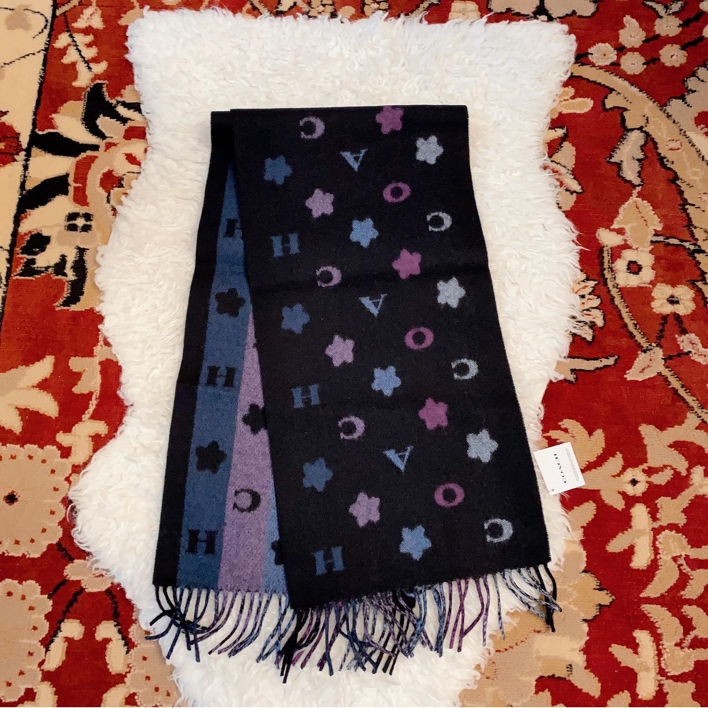 Coach Stars Striped Print wool Muffler/Scarf - Picture 3 of 9